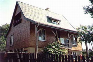 Polonia Chata Gawrych Ruda, Exteriorul